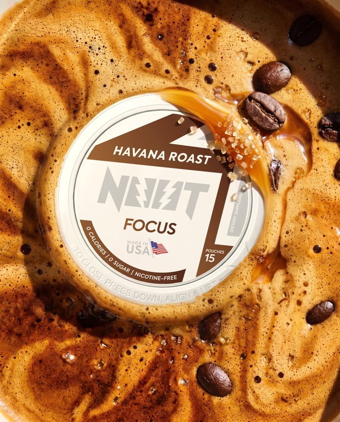 Havana Roast tin in espresso with coffee beans